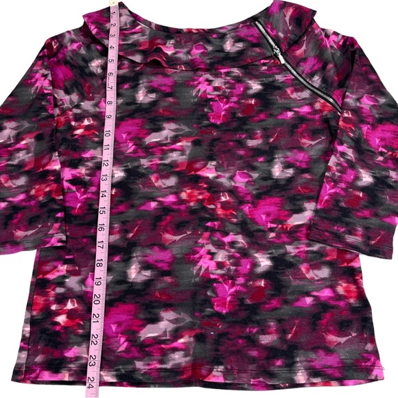 Rafaella size large pinks & black design top with cowl neck & zip neck detail - Picture 9 of 11